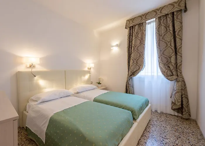 公寓 卡多雷公寓 *